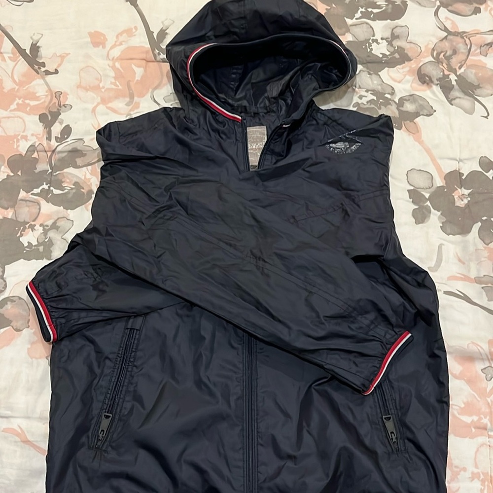 Napapijri wind breaker for boys!